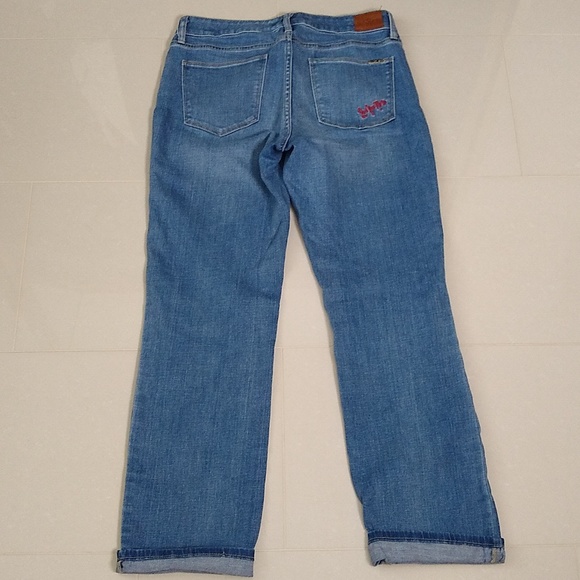 Tommy Hilfiger Tribeca Rhinestone Embroidered Straight Light Wash Jeans Size 6 - Picture 10 of 12